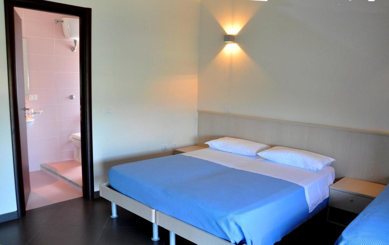 Albergo Riviera Spineta Battipaglia Exterior foto